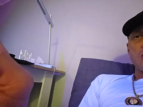 McdyllanXX online show from 02/08/25, 02:15