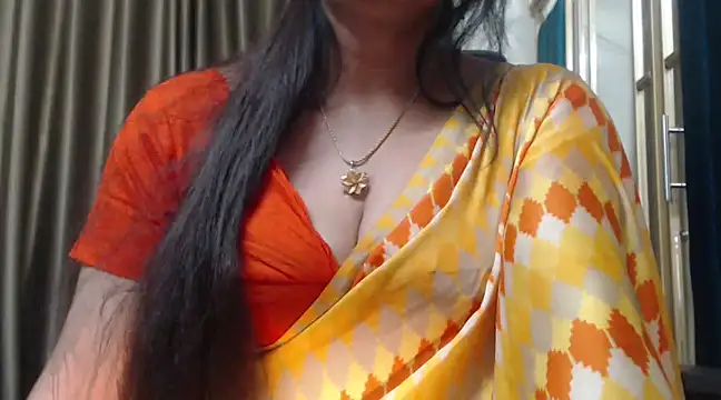 desi-maisa130 online show from 12/01/24, 07:36