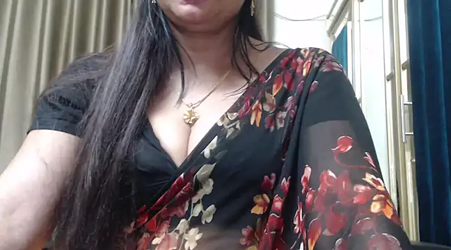desi-maisa130 online show from 12/02/24, 07:38