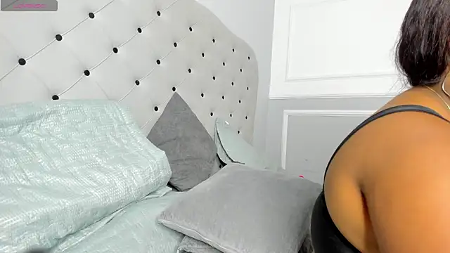 Yiseth 02 online show from 02/01/25, 03:41