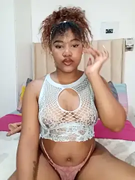 charmainexxx online show from 11/27/25, 12:18