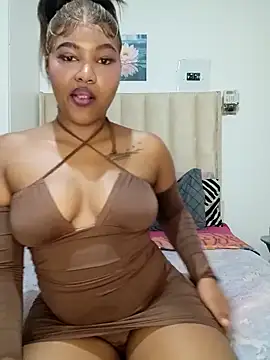 charmainexxx online show from 02/01/26, 01:48