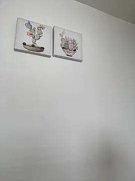 SophiaLaurens online show from 05/16/26, 07:01