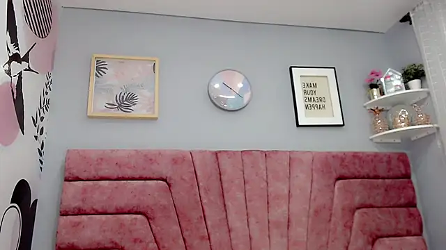 ValeriaAguilar online show from 12/20/24, 06:56