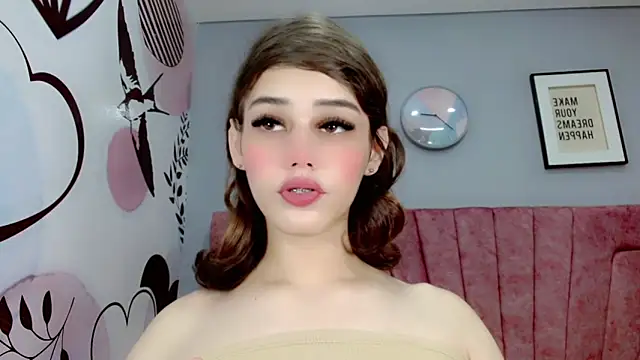 ValeriaAguilar online show from 01/15/25, 07:55