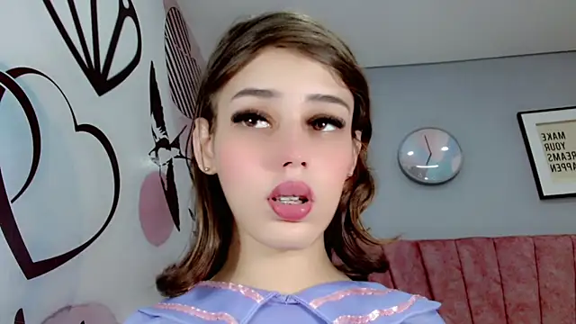 ValeriaAguilar online show from 01/21/25, 10:19