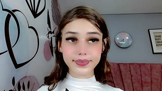 ValeriaAguilar online show from 01/25/25, 10:39