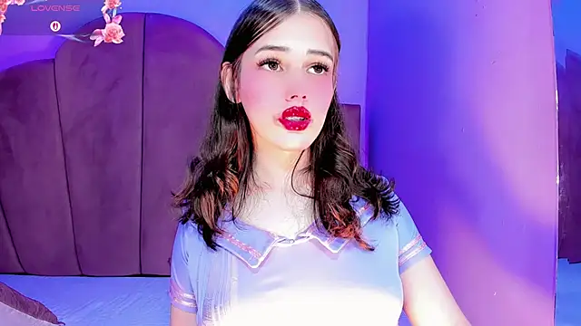 ValeriaAguilar online show from 04/03/26, 09:46