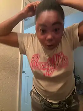 JCCaramelbarbie1 online show from 01/15/26, 03:49