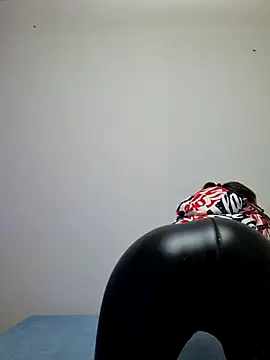 Snapshot of Sarah459 chatting on 01/29/25, 08:46 Sarah459 online show from 01/29/25, 08:46