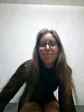 Snapshot of Sarah459 chatting on 03/04/25, 07:11 Sarah459 online show from 03/04/25, 07:11