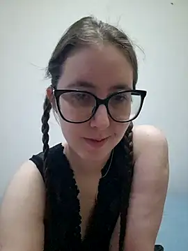 Snapshot of Sarah459 chatting on 11/09/25, 04:27 Sarah459 online show from 11/09/25, 04:27