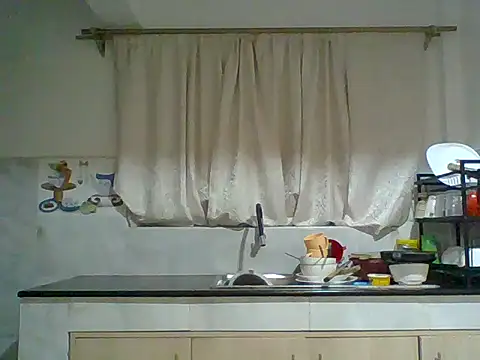 Oliviia  online show from 09/30/25, 04:23