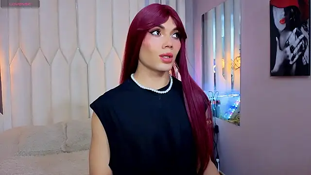 Megan Do Santos online show from 04/16/26, 08:20