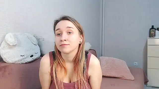 lovely hayley online show from 02/07/26, 08:56