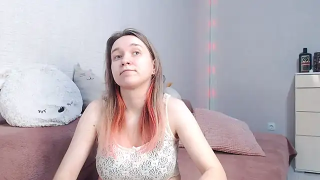 lovely hayley online show from 04/04/26, 09:01