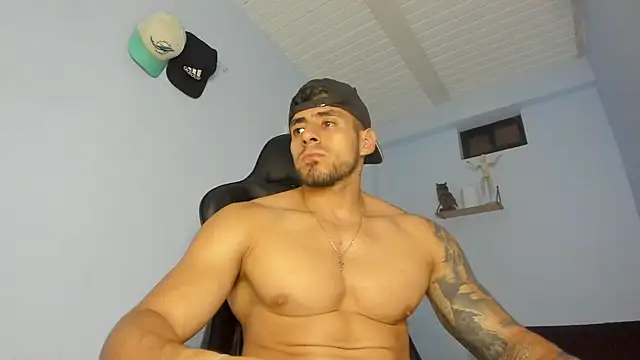 Snapshot of _Poseidon1_ chatting on 03/20/25, 03:13  Poseidon1  online show from 03/20/25, 03:13
