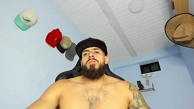 Snapshot of _Poseidon1_ chatting on 10/26/25, 05:24  Poseidon1  online show from 10/26/25, 05:24