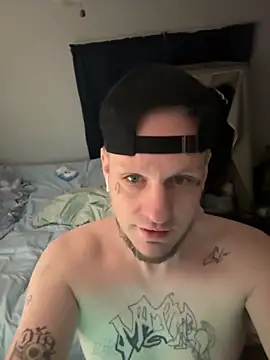 Snapshot of VixyGang chatting on 02/15/26, 12:07 VixyGang online show from 02/15/26, 12:07