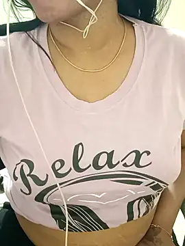 Aishu-tamil09 online show from 01/27/25, 01:09