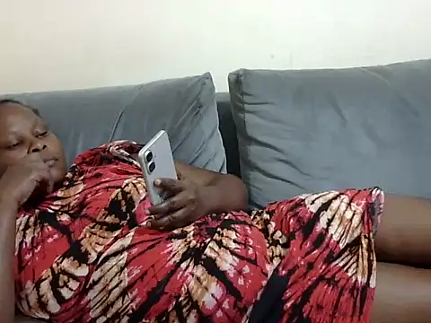 Pretty lilly02 online show from 04/11/26, 10:03