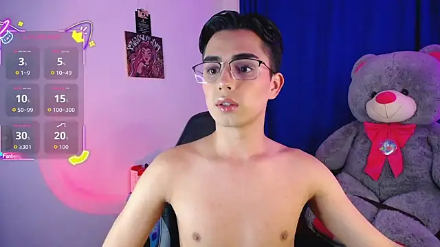 OwenBluee online show from 07/23/26, 07:50