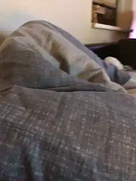 wixxer872302 online show from 12/25/24, 10:27