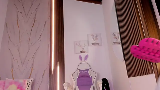 mia six66 online show from 11/14/25, 11:53