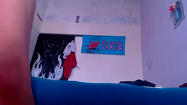 Zafiro subversiva online show from 02/21/26, 08:32