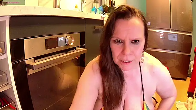 Snapshot of Endrocleia chatting on 03/09/25, 01:56 Endrocleia online show from 03/09/25, 01:56