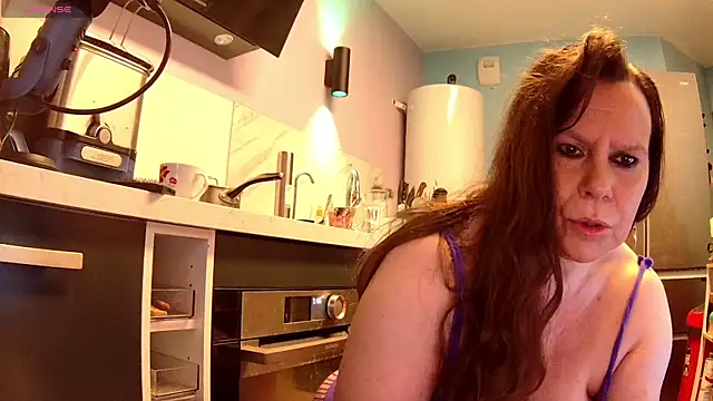 Endrocleia online show from 02/10/26, 12:48