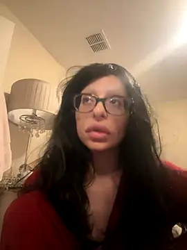 myloveforyouu online show from 10/16/25, 03:18