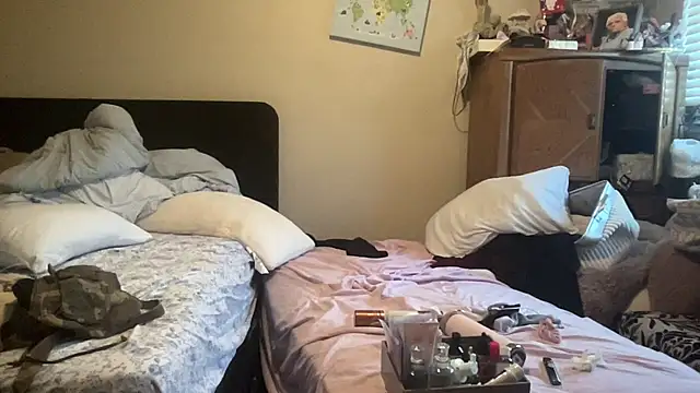 myloveforyouu online show from 04/15/26, 12:34