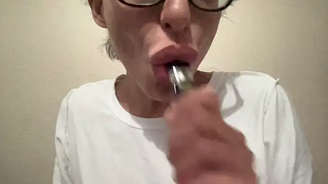 myloveforyouu online show from 04/28/26, 03:44
