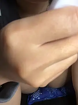 Girllikesexx2 online show from 02/03/26, 07:02