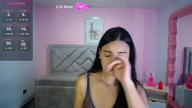 lizzyluk ch online show from 11/10/25, 05:23