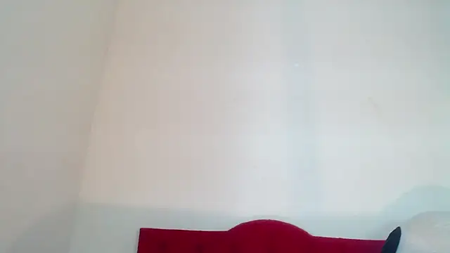 Luluu 08 online show from 02/28/25, 09:23