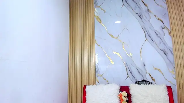 Luluu 08 online show from 04/28/26, 03:28