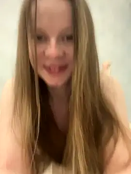 wrenlie online show from 10/05/25, 07:12