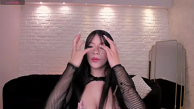 ValeriaRiveraX online show from 11/26/25, 04:02