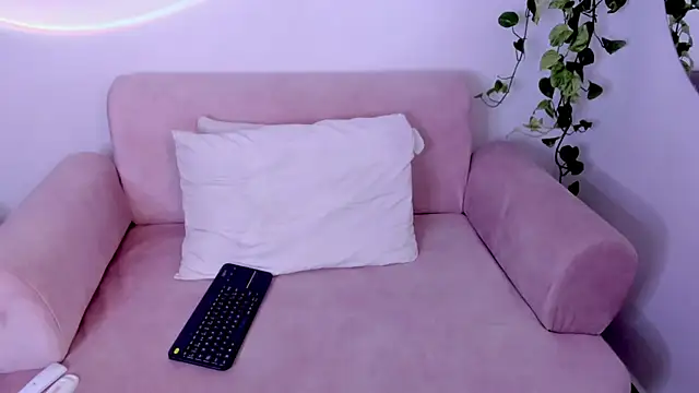 Catbaby888  online show from 12/16/25, 12:43