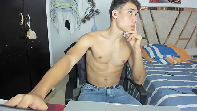 Babylin77 online show from 02/02/26, 01:59