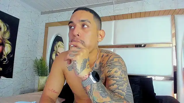 Damian09  online show from 01/05/26, 10:02