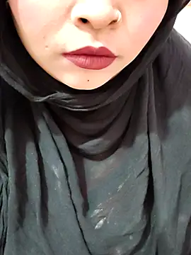 Indian-Nazia online show from 10/25/25, 04:02