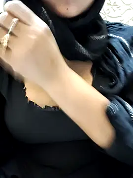 Indian-Nazia online show from 11/24/25, 06:18