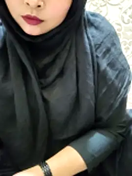 Indian-Nazia online show from 04/18/26, 07:18