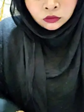 Indian-Nazia online show from 04/18/26, 07:58