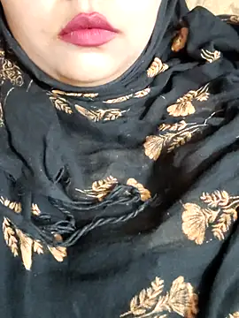 Snapshot of Indian-Nazia chatting on 06/19/26, 07:01 Indian-Nazia online show from 06/19/26, 07:01