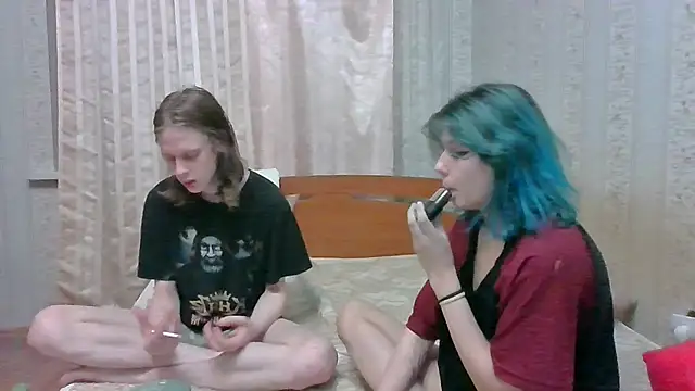 Snapshot of Crystal_Love_Porn chatting on 12/11/24, 09:45 Crystal Love Porn online show from 12/11/24, 09:45