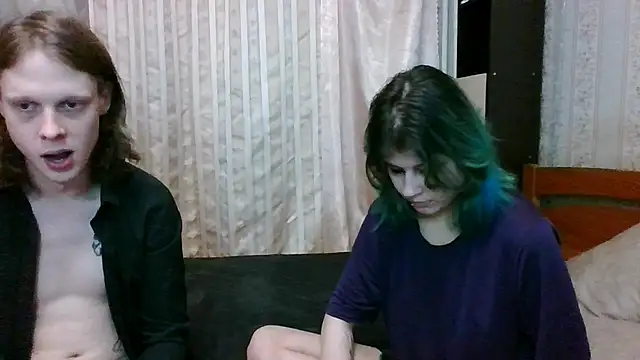 Snapshot of Crystal_Love_Porn chatting on 01/19/25, 10:39 Crystal Love Porn online show from 01/19/25, 10:39